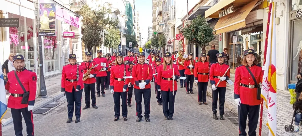 Η Δημοτική Φιλαρμονική Δερβενίου στην Πάτρα