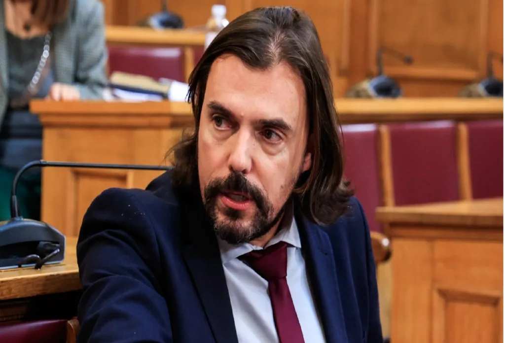 Alexandros Pappas also resigned from the party