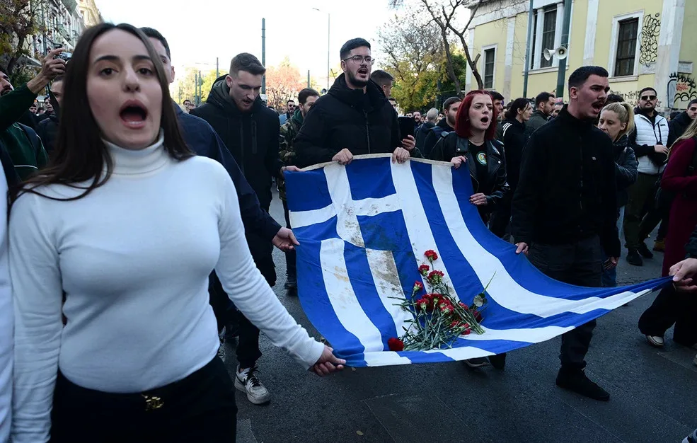 Πορεία - πολυτεχνείο