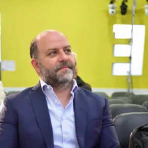 Δήμος, Περιφέρεια, φορείς και κόμματα, κρίνουν τα μέτρα: Ζητείται σχέδιο ανασυγκρότησης
