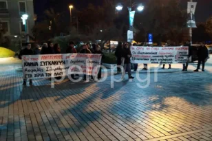 Πάτρα: Διαμαρτυρία φοιτητών για τα Τέμπη απέναντι από τον σταθμό του ΟΣΕ ΦΩΤΟ