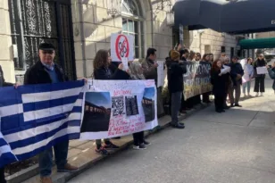 Νέα Υόρκη: Ομογενείς διαδήλωσαν για τα Τέμπη