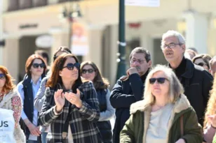 Πάτρα – Απεργία Δήμων: Η δημοτική Αρχή στη συγκέντρωση των εργαζομένων του Δήμου