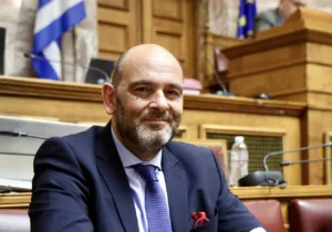 Η απόφαση του Εκλογοδικείου για 297 βουλευτές: Το πρωτοφανές της Βουλής και η δεδηλωμένη