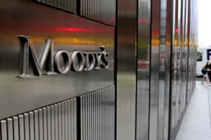 Moody’s: Αναβάθμιση πιστοληπτικής ικανότητας για Eurobank, Εθνική Τράπεζα και Attica Bank