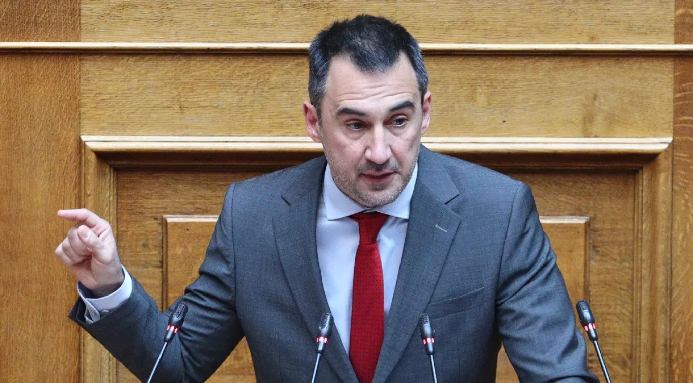 Χαρίτσης για το βιβλίο Τσίπρα: «Με βασάνισε η πρόταση για την ηγεσία - Σήμερα χρειάζονται καθαρές θέσεις» Χαρίτσης για το βιβλίο Τσίπρα: «Με βασάνισε η πρόταση για την ηγεσία - Σήμερα χρειάζονται καθαρές θέσεις»