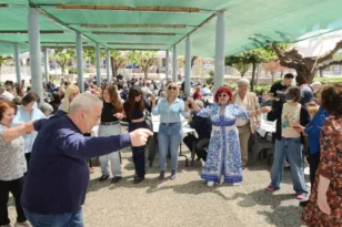 Πάτρα: Πασχαλινό λαϊκό γλέντι στου Ταραμπούρα – «Κανένας μόνος του τις γιορτές»