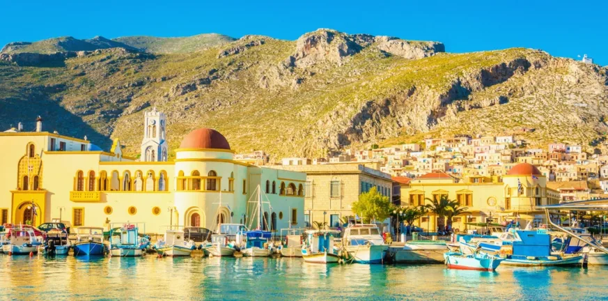 Αρχίσαμε Πασχαλιάτικα, 15χρονος τραυματίστηκε από βεγγαλικό στην Κάλυμνο τραυματίστηκε