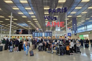 Παρίσι: Χάος στο αεροδρόμιο Ορλί με αναβολές πολλών πτήσεων