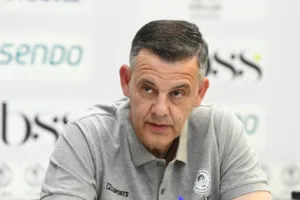 Παπαδημητρίου, Ελευθεριάδης και Ρουμελιώτης ανοίγουν το μαύρο κουτί του Αμπου Ντάμπι !