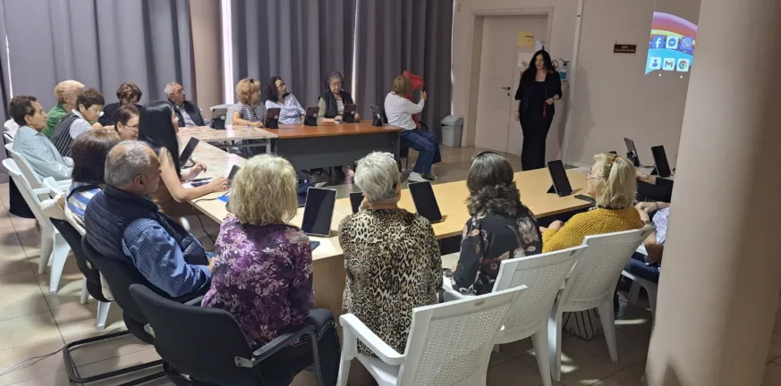 Η τρίτη ηλικία στην εποχή της τεχνολογίας – Ξεκινά πιλοτική δράση σε Πάτρα, Αγρίνιο και Πύργο τεχνολογία