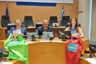 «Λιλιπούτειοι Ευρωπαίοι πολίτες σε δράση» στην αίθουσα του Περιφερειακού Συμβουλίου της ΠΔΕ