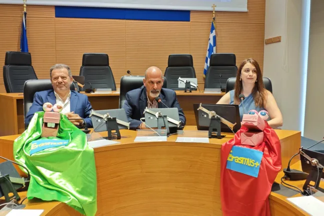 «Λιλιπούτειοι Ευρωπαίοι πολίτες σε δράση» στην αίθουσα του Περιφερειακού Συμβουλίου της ΠΔΕ