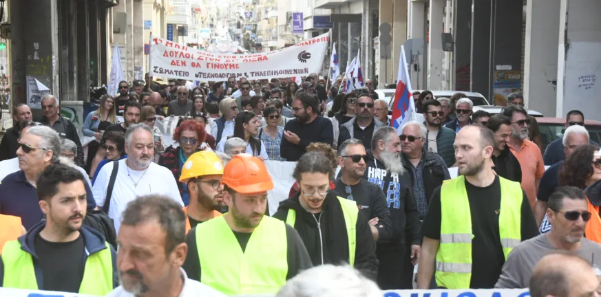 Πάτρα: Χιλιάδες στους δρόμους για την εργατική Πρωτομαγιά