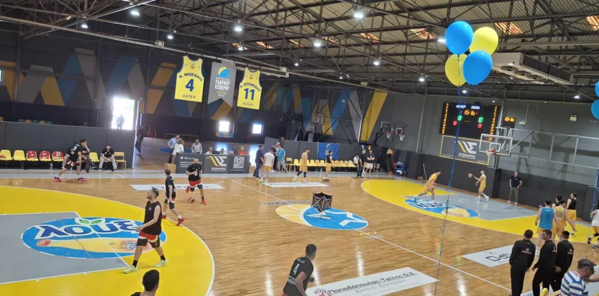Ετοιμη να σηκώσει την κούπα η Ενωση - Live ο γ΄ τελικός με Δόξα Ενωση
