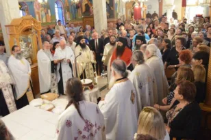 Πάτρα – Εορτή Αναλήψεως με μήνυμα Χρυσοστόμου για Κωνσταντινούπολη: «Δεν παραδίδουμε ιερά και όσια»
