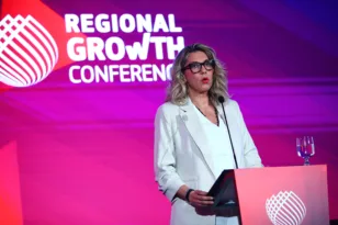 RGC – Άννα Καραμανλή: Ο τουρισμός απαιτεί στοχευμένες επενδύσεις, συντονισμένη πολιτική και στήριξη