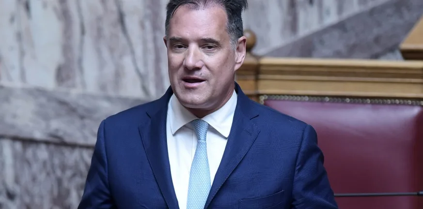 Γεωργιάδης: «Επανάσταση στην εφημερία» με βραχιολάκι και MyHealth app – Όλες οι αλλαγές στο ΕΣΥ
