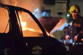 Συναγερμός τα ξημερώματα στη Μαρίνα Πατρών: Όχημα τυλίχθηκε στις φλόγες