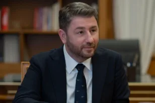 Ανδρουλάκης: «Έγκλημα κατά της ανθρωπότητας η Γάζα – Προσβολή η σιωπή της κυβέρνησης, να οδηγηθεί ο Νετανιάχου στη Χάγη»