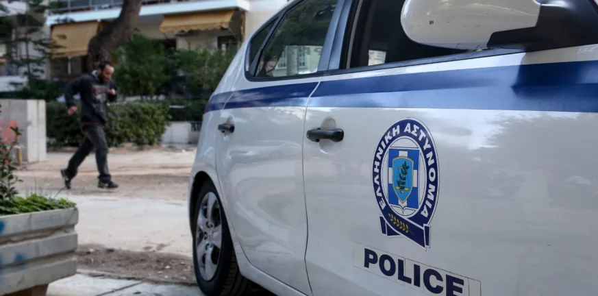 Αστυνομική επιχείρηση για την εξάρθρωση κυκλώματος παράνομης διακίνησης μεταναστών Αστυνομική επιχείρηση για την εξάρθρωση κυκλώματος παράνομης διακίνησης μεταναστών