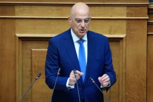 Δένδιας: «Καμία υποχώρηση στα κυριαρχικά μας δικαιώματα – Οι Ένοπλες Δυνάμεις προστατεύουν, δεν διαπραγματεύονται»