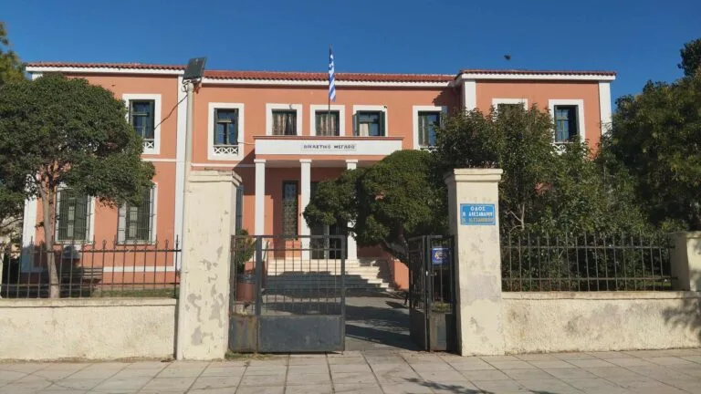 Αλεξανδρούπολη: Στον εισαγγελέα ο 59χρονος που κατηγορείται για κατασκοπεία - Ο ελαιοχρωματιστής της GRU και οι οδηγίες για στρατιωτικές φωτογραφίες Αλεξανδρούπολη