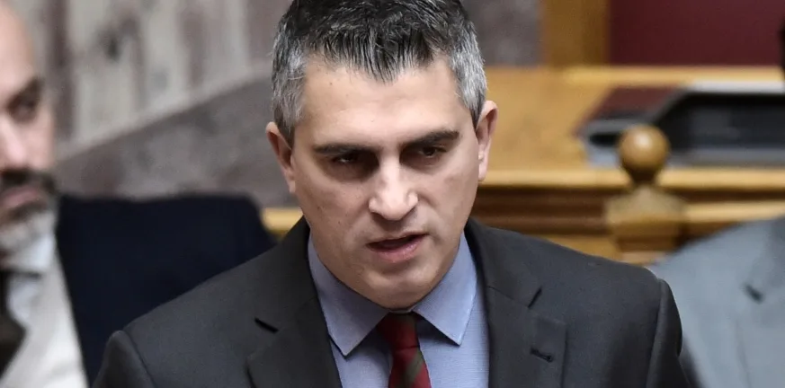 Χρίστος Δήμας: «Η ηλεκτροκίνηση είναι μονόδρομος» – 24.000 οχήματα, 7.639 φορτιστές, 250 ηλεκτρικά λεωφορεία και μεγάλα έργα σε εξέλιξη Χρίστος Δήμας: «Η ηλεκτροκίνηση είναι μονόδρομος» – 24.000 οχήματα, 7.639 φορτιστές, 250 ηλεκτρικά λεωφορεία και μεγάλα έργα σε εξέλιξη
