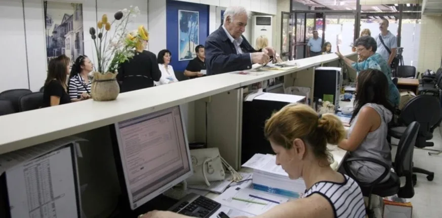 Εισπρακτικές στον ΕΦΚΑ: Ασφυκτική πίεση για αποπληρωμή των οφειλών Εισπρακτικές