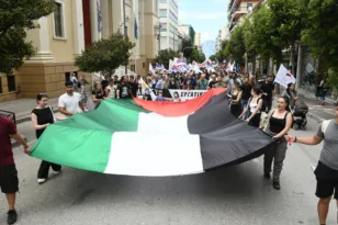 Πάτρα: Παρούσα η δημοτική αρχή στο συλλαλητήριο για την Παλαιστίνη ΦΩΤΟ