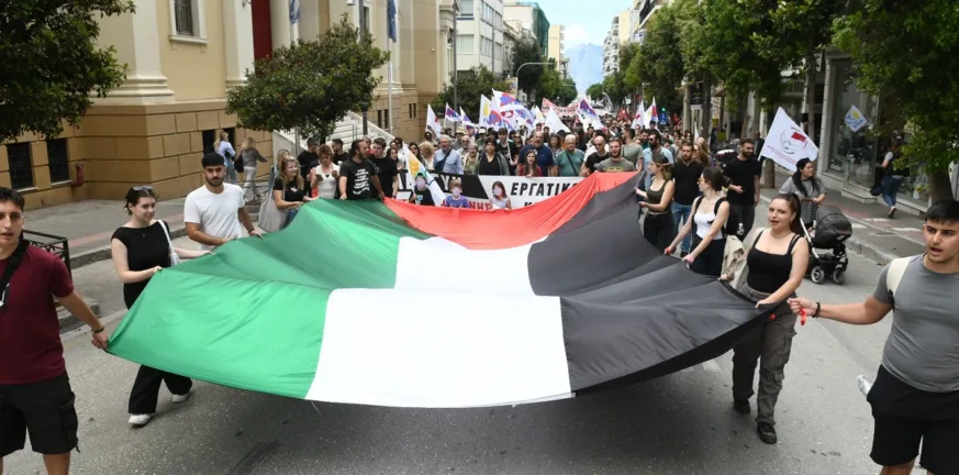 Πάτρα: Παρούσα η δημοτική αρχή στο συλλαλητήριο για την Παλαιστίνη ΦΩΤΟ Πάτρα: Παρούσα η δημοτική αρχή στο συλλαλητήριο για την Παλαιστίνη ΦΩΤΟ