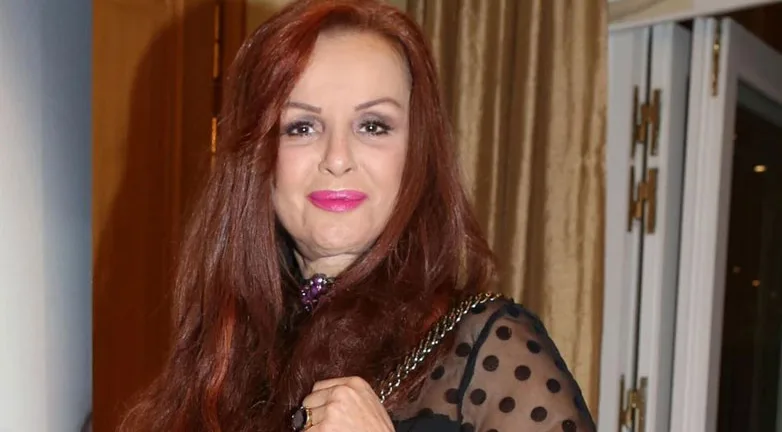 Γνωστή συγγραφέας υποβλήθηκε σε έκτακτο χειρουργείο συγγραφέας