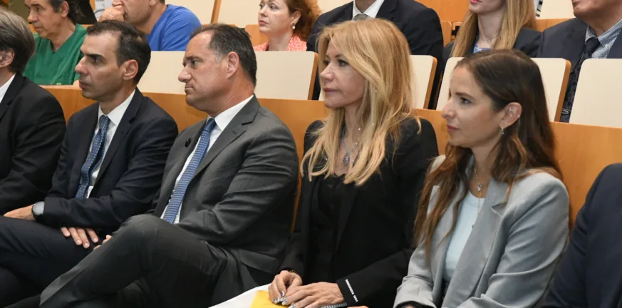 Μονάδα Ημερήσιας Φροντίδας «Νίκος Κούρκουλος» στο ΠΓΝΠ: Δώρο ζωής στους καρκινοπαθείς Μονάδα Ημερήσιας Φροντίδας «Νίκος Κούρκουλος» στο ΠΓΝΠ: Δώρο ζωής στους καρκινοπαθείς