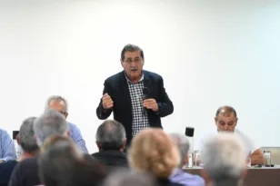 Πελετίδης: Ο λαός της Πάτρας δεν θα επιτρέψει να καταστραφεί το μέλλον της πόλης και των παιδιών μας