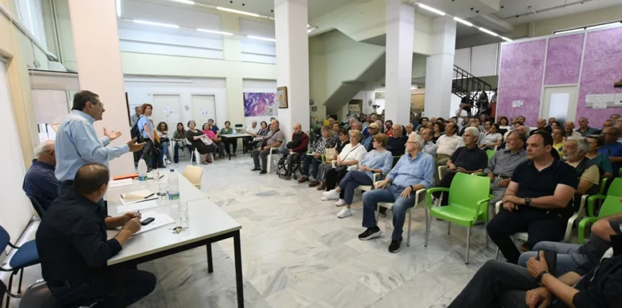 Πελετίδης από την Αγυιά: Τα παιδιά μας δεν θα έχουνε ζωή αν δεν αντισταθούμε... Πελετίδης από την Αγυιά: Τα παιδιά μας δεν θα έχουνε ζωή αν δεν αντισταθούμε...