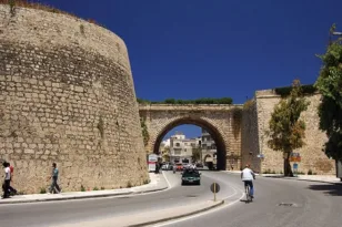βιασμό