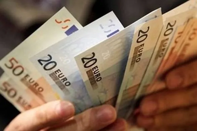 Κοινωνικό μέρισμα: Ποιοι δικαιούνται τα 250 ευρώ, πότε καταβάλλεται