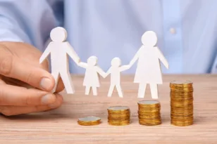 Ξεκινά στις 30 Μαΐου η πλατφόρμα Α21 για το επίδομα παιδιού – Τι ισχύει για τους δικαιούχους, τα ποσά και τις πληρωμές