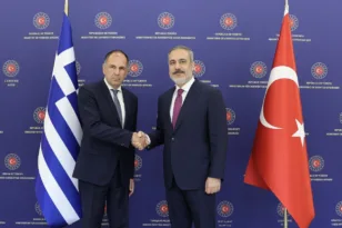 Συνάντηση Γεραπετρίτη-Φιντάν στην Αττάλεια: «Προθάλαμος» για νέα συνάντηση Μητσοτάκη-Ερντογάν