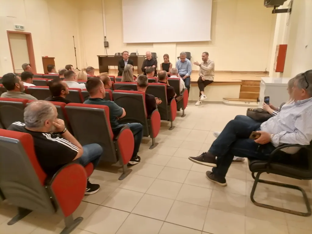 Οι λόγοι της επίσκεψης του Γιώργου Παπανδρέου στις πυρόπληκτες περιοχές του Δήμου Ερυμάνθου ΦΩΤΟ