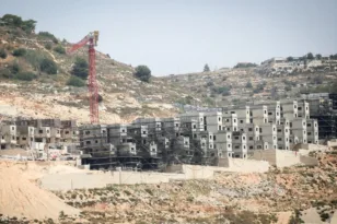 Φωτιά στη Δυτική Όχθη: Το Ισραήλ ανακοινώνει 22 νέους οικισμούς εν μέσω διεθνούς κατακραυγής