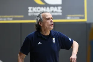 ΑΕ Γλαύκου Έσπερου: Η μία λέξη του Κώστα Ρουμελιώτη ΒΙΝΤΕΟ