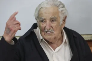 Πέθανε «ο φτωχότερος πρόεδρος του κόσμου», ο πρώην πρόεδρος της Ουρουγουάης Χοσέ Πέπε Μουχίκα