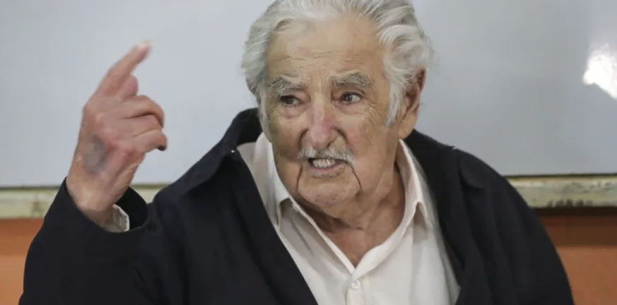Πέθανε «ο φτωχότερος πρόεδρος του κόσμου», ο πρώην πρόεδρος της Ουρουγουάης Χοσέ Πέπε Μουχίκα Μουχίκα