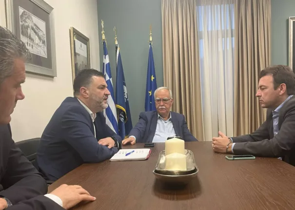 Στα Καλάβρυτα ο Σπύρος Σκιαδαρέσης - Συναντήθηκε με τον Δήμαρχο Σκιαδαρέσης