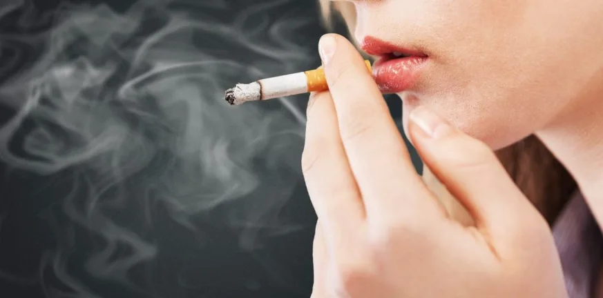 Γαλλία: Που θα επιτρέπεται (μόνο) από 1η Ιουλίου το τσιγάρο