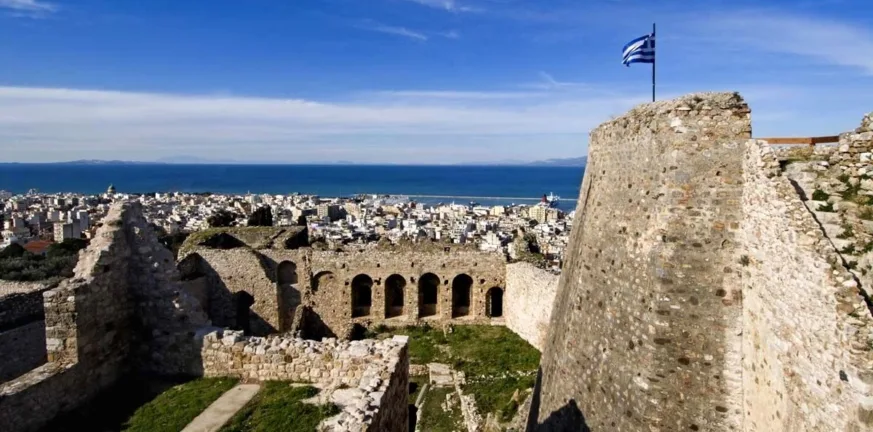 Το Κάστρο της Πάτρας αποκαλύπτει τους Προμαχώνες του: Εγκαίνια με την παρουσία της Υπουργού Πολιτισμού Λ. Μενδώνη Το Κάστρο της Πάτρας αποκαλύπτει τους Προμαχώνες του: Εγκαίνια με την παρουσία της Υπουργού Πολιτισμού Λ. Μενδώνη