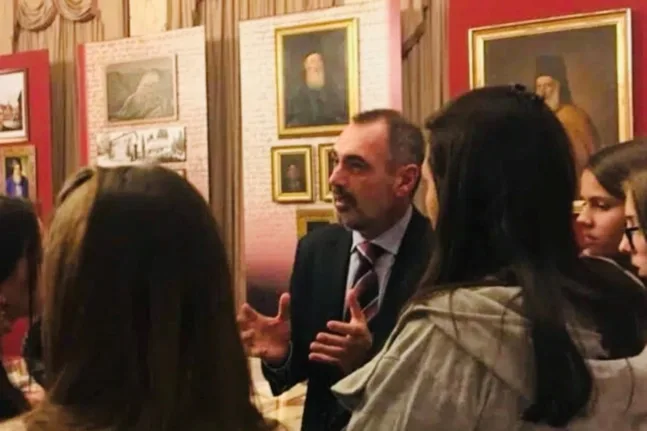Μήνυμα Κατσανιώτη στους υποψηφίους των Πανελλήνιων εξετάσεων 2025