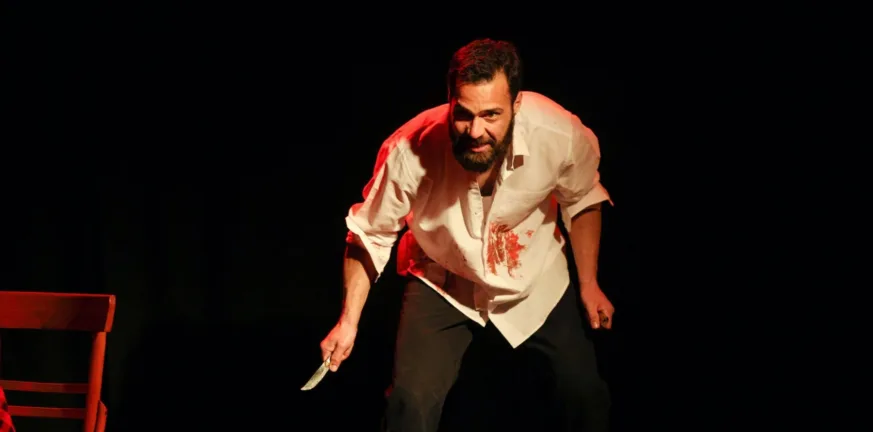 Όταν ο Κοεμτζής μίλησε χωρίς να δικαιολογηθεί – Η «τελευταία απολογία» όπως την έστησαν οι Βαγγέλης και Μάρκος Γέττος και ο Κώστας Κιμούλης Κοεμτζής