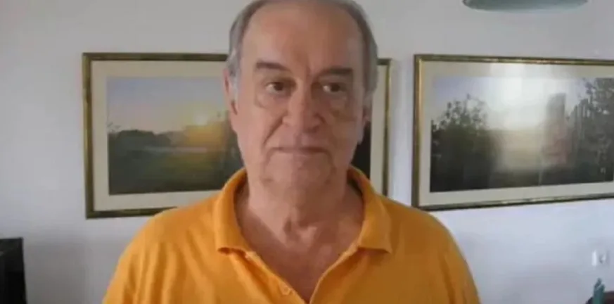 «Έφυγε» ο Κώστας Λυχναράς: Ο σκηνοθέτης των επιτυχιών «Κωνσταντίνου και Ελένης» και «Καφέ της Χαράς» δεν είναι πια εδώ Κώστας